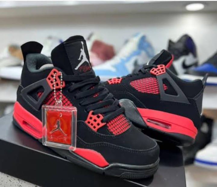 Jordan 4 Thunder Red